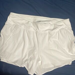 avia white shorts